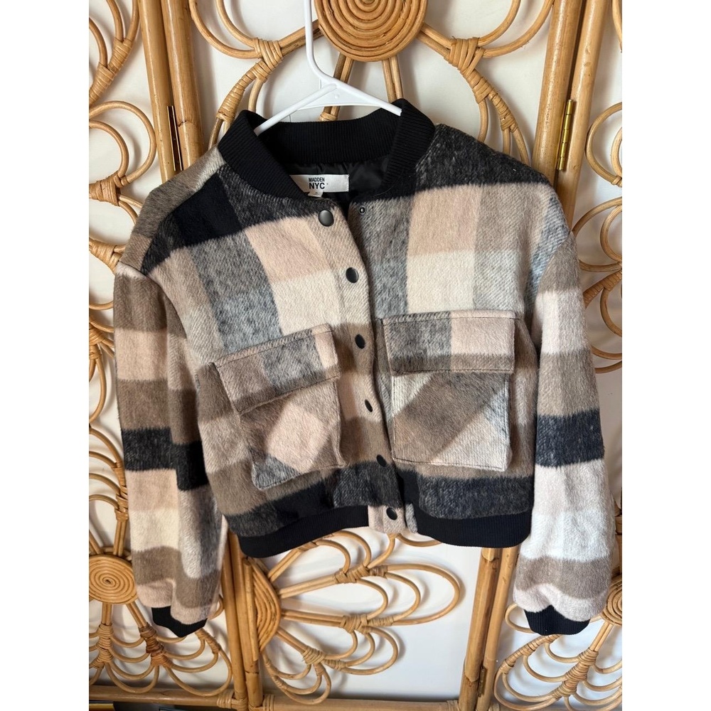 NWT Madden NYC Womens Size S‎ Plaid Ribbed Snap Button Bomber Shacket